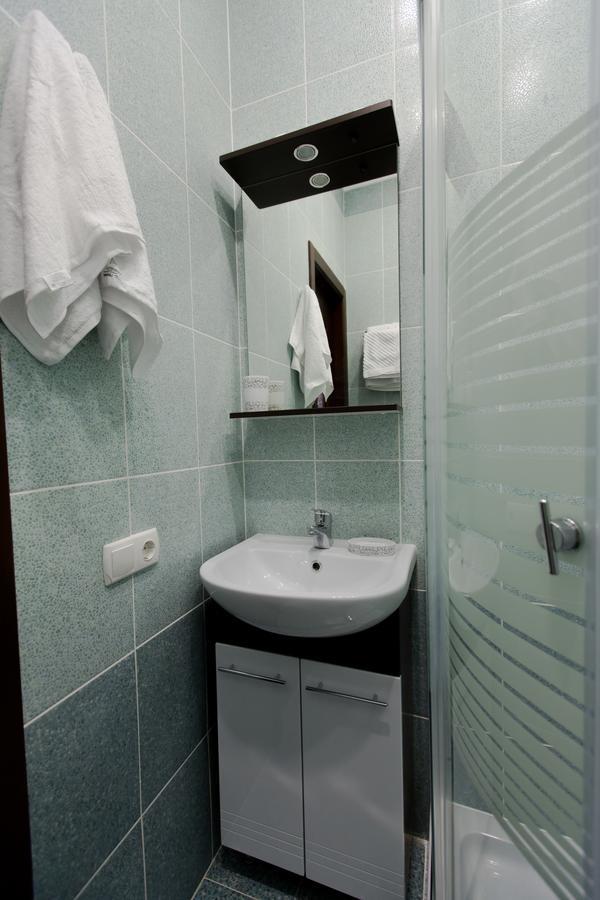 Hotel Hizhina Петропавловск Екстериор снимка