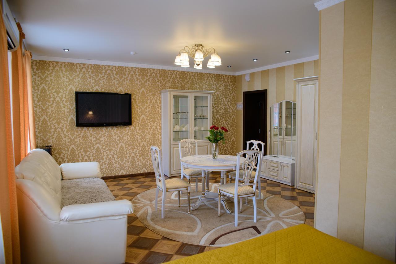 Hotel Hizhina Петропавловск Екстериор снимка