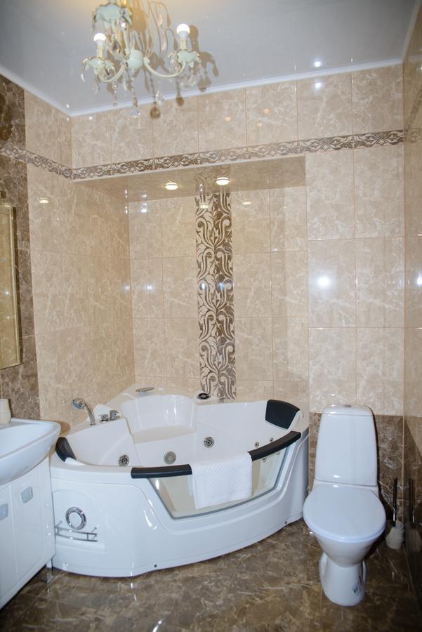 Hotel Hizhina Петропавловск Екстериор снимка