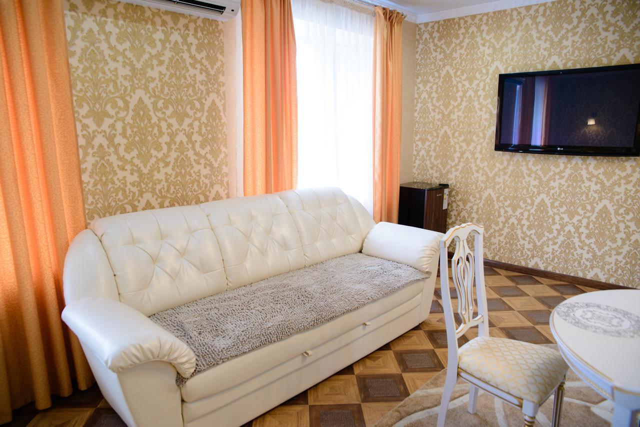 Hotel Hizhina Петропавловск Екстериор снимка